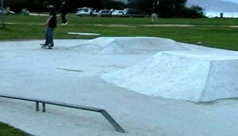 Lorne Skatepark (demolished) photo 3