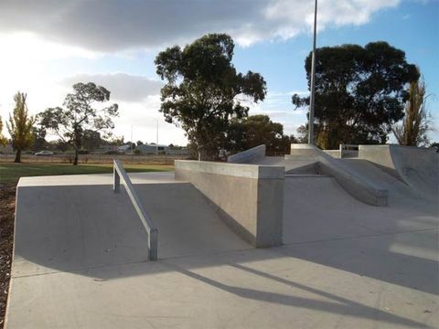 Loxton Skatepark photo 3