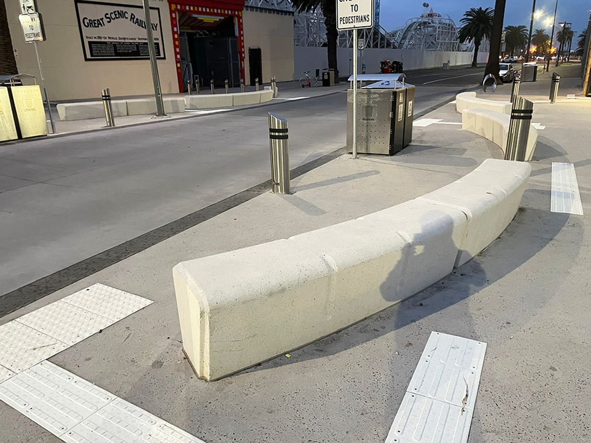 Luna Blocks skate spot