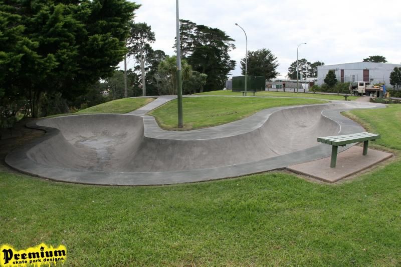 Lynfield Bowl 