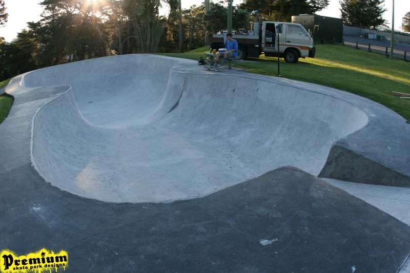 Lynfield Bowl 