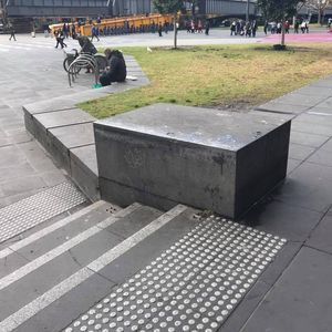 Maccas Ledge