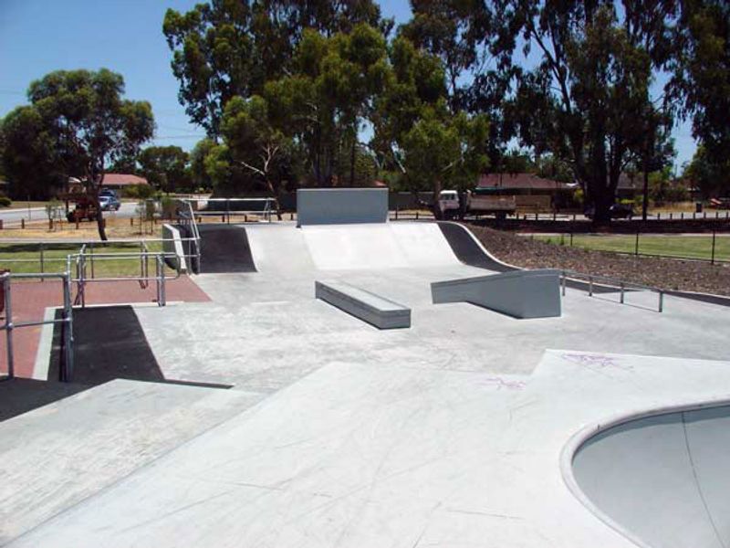 Maddington Skatepark 