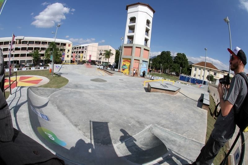 Manguinhos Plaza