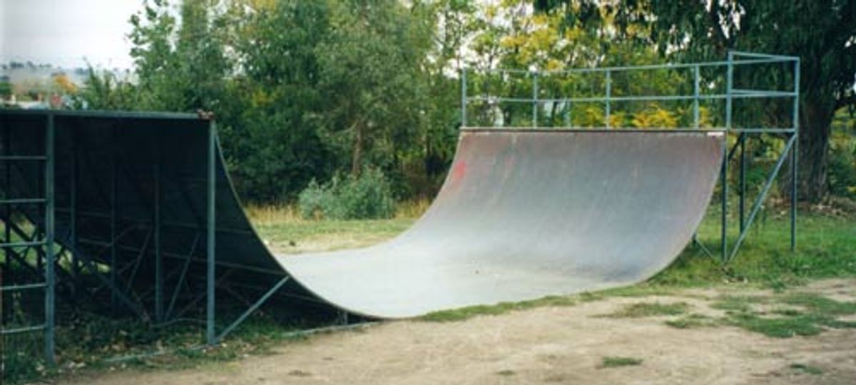 Mansfield Mini Ramp skatepark