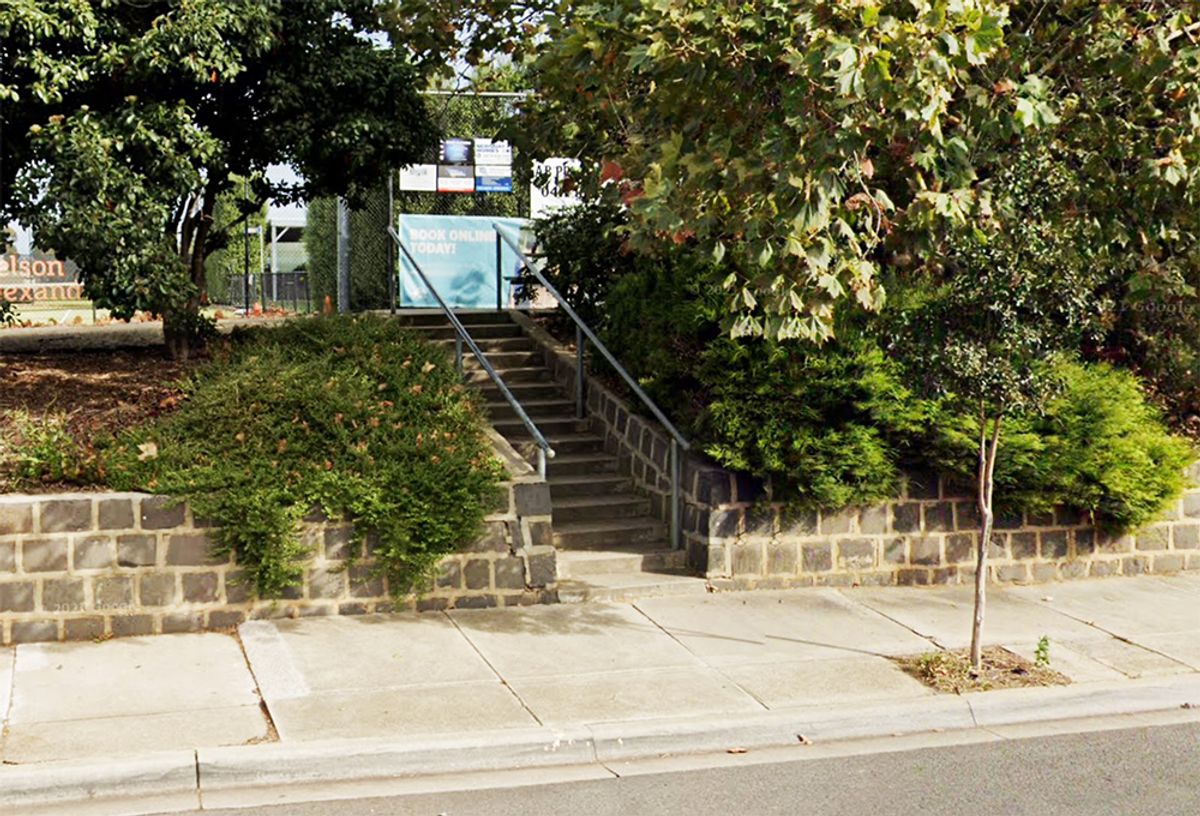Bowlo Rail skate spot