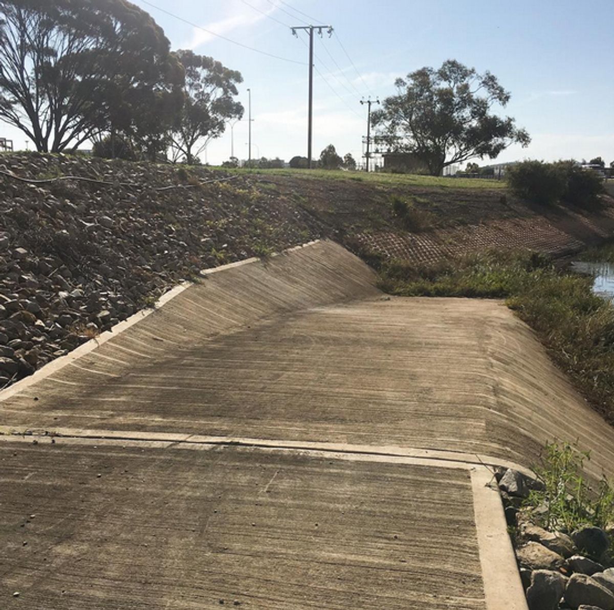 Mawson Lakes Uni Bank skate spot