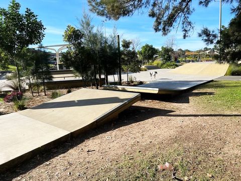 Meadowbank Skatepark photo 15