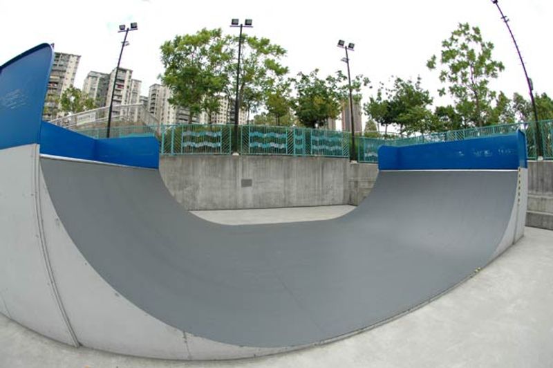 Mei Foo or Lai Chi Kok