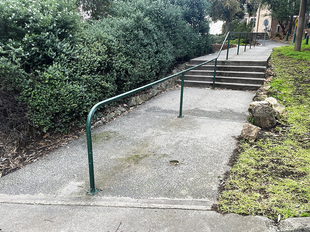 Melbourne HIgh Outrail 