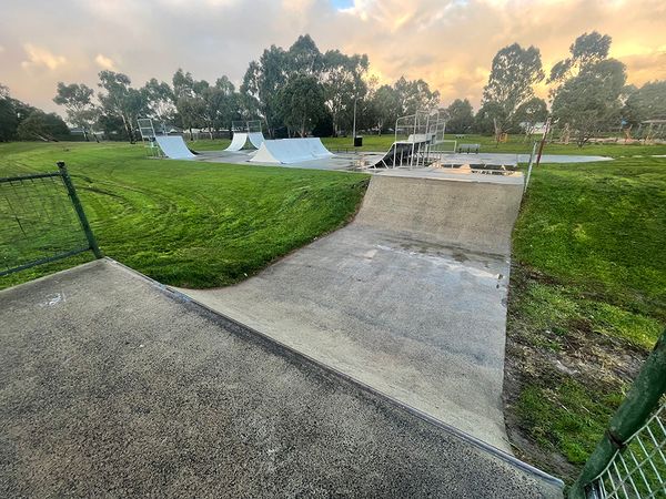 Merinda Park Skate Park