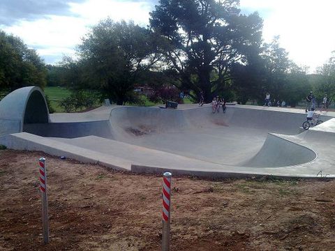 Milthorpe Skatepark photo 13