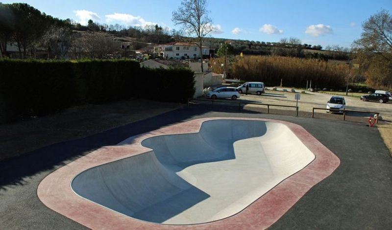 Mirabel Aux Baronnies Skatepar