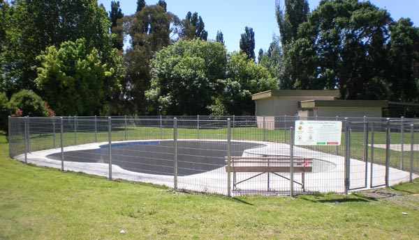 Molong Bowl