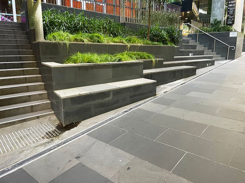 Collins Monash Ledge
