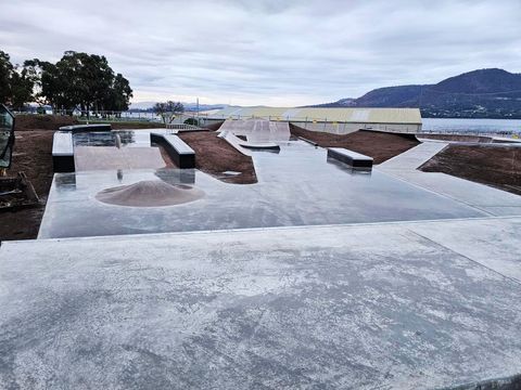 Montrose Foreshore Skatepark photo 2