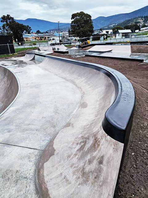 Montrose Foreshore Skatepark photo 12