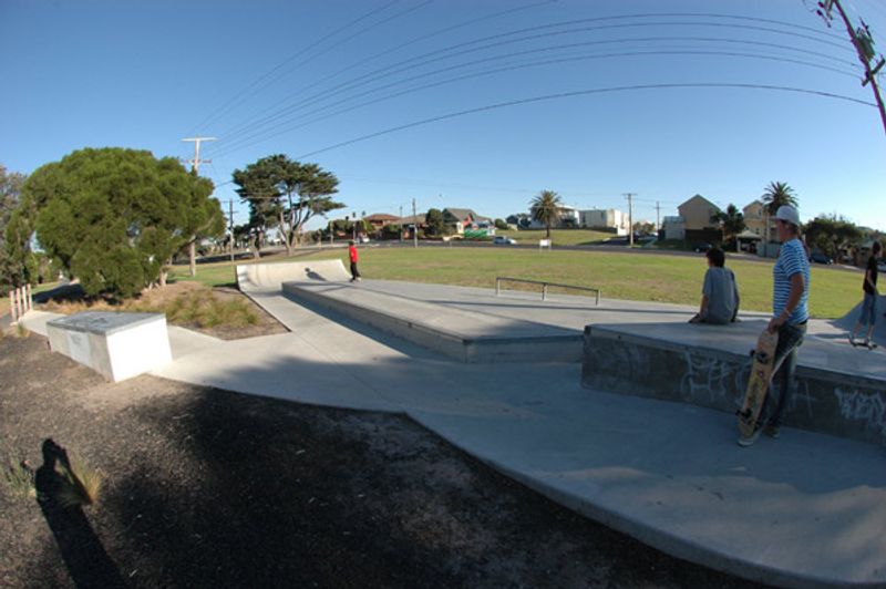 Mordialloc Plaza