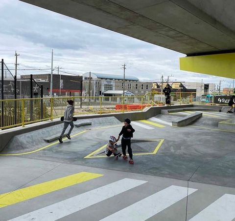 Moreland Road Skate Thing photo 5