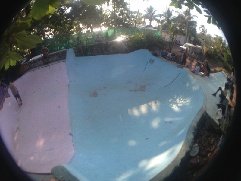 Morjim Beach Bowl