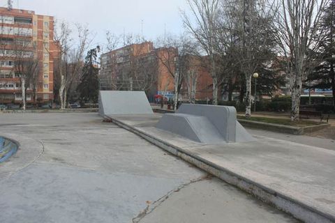 Mostoles Huevo Frito Skatepark photo 4