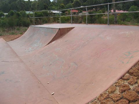Mount Helena Skatepark photo 4