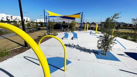 Mulberry Park Thing photo 2