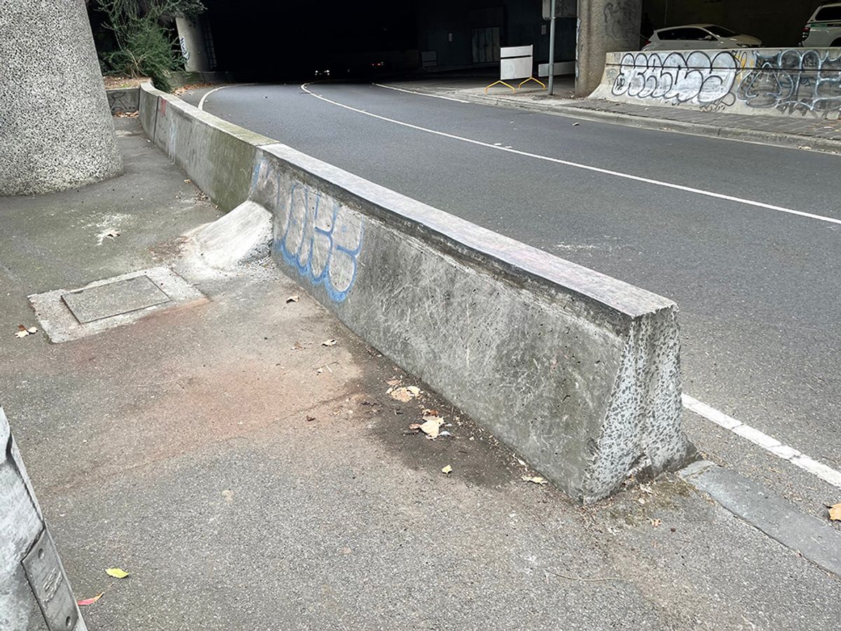 Theatre DIY skate spot