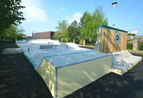 Nailsea Skatepark photo 5