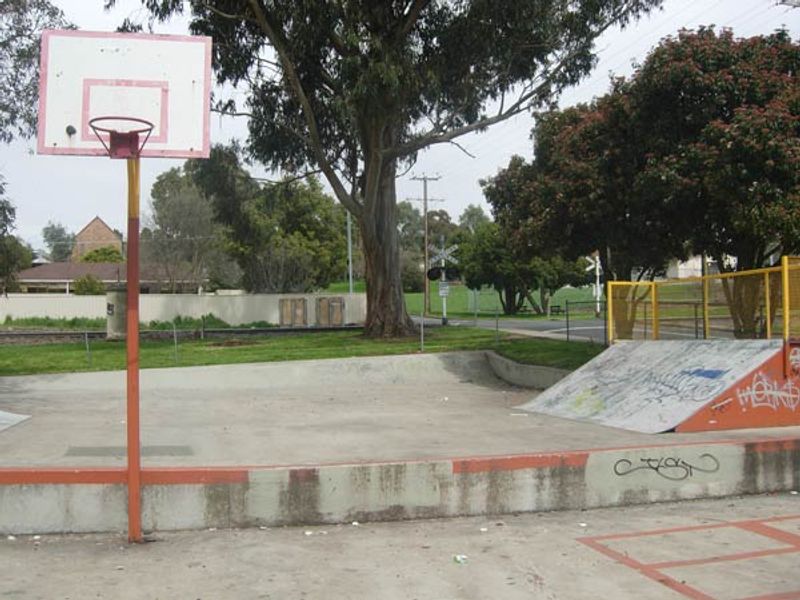 Nairne Skatepark