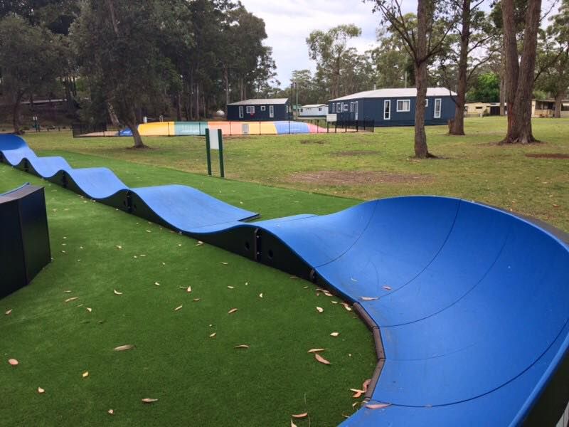 Handkerchief Bump Track