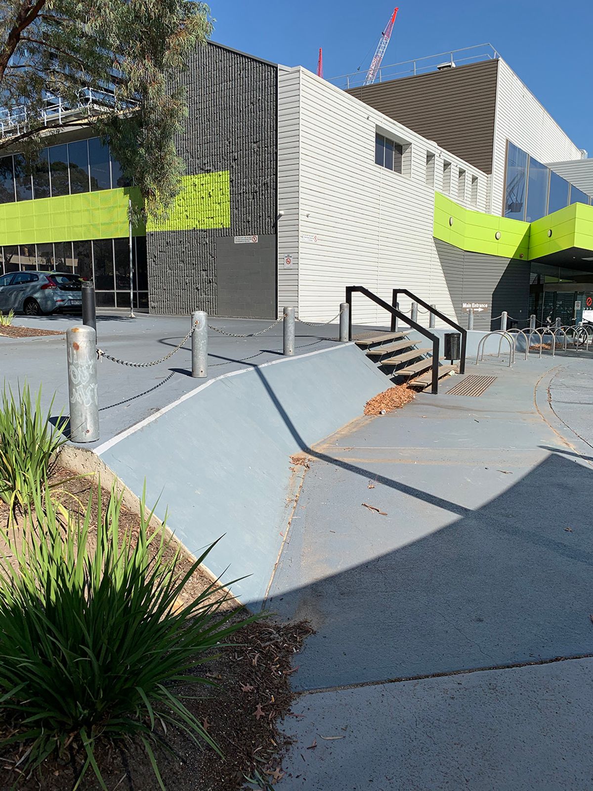 Tafe Bank skate spot