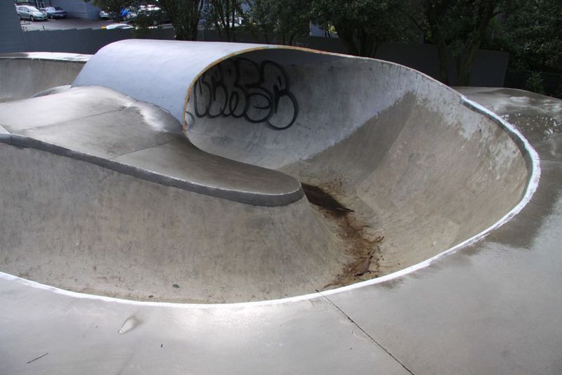 New Lynn Bowl