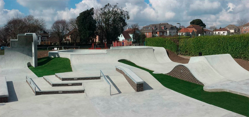 New Milton Skate Park 