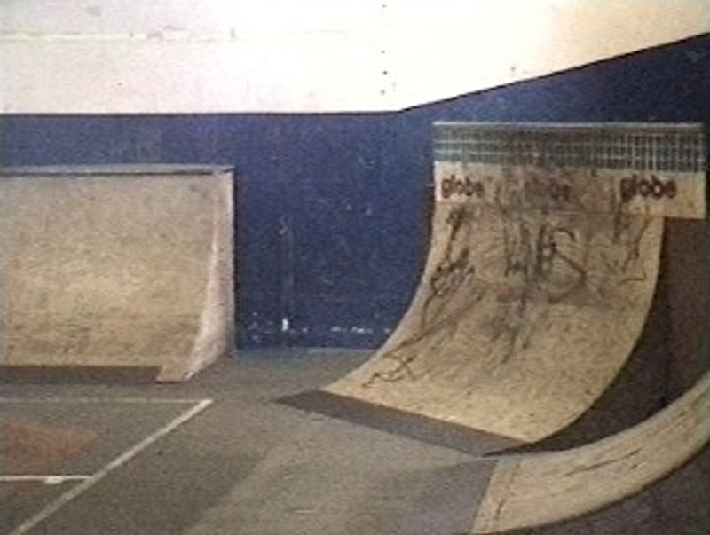 Thirroul Indoor Skate Park (CL