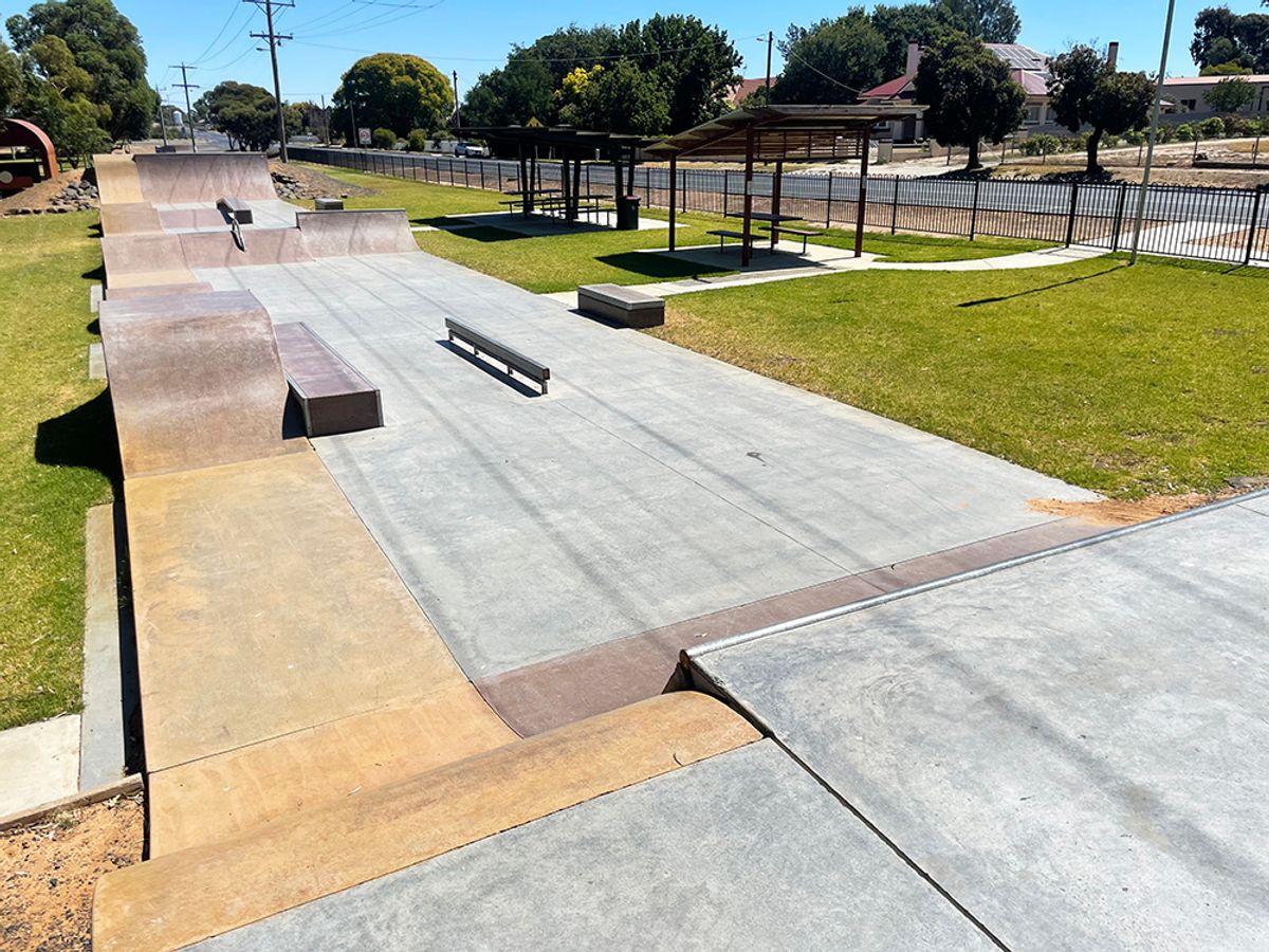 Nhill  Skatepark
