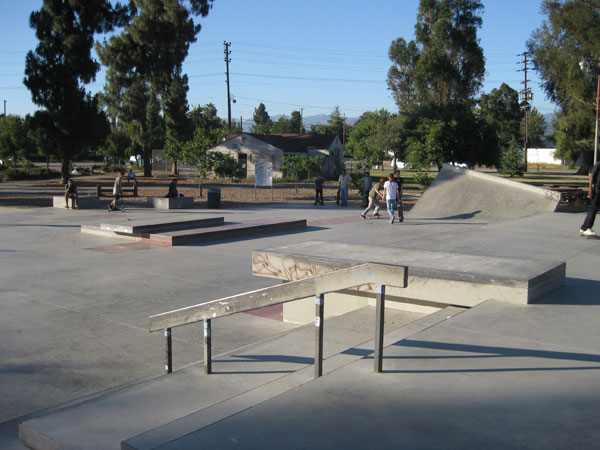 North Hollywood Plaza