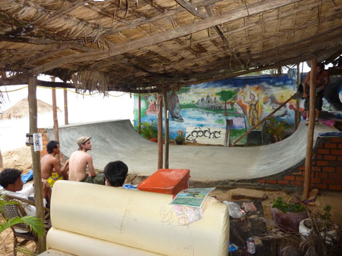 Oacha Mini Ramp skatepark