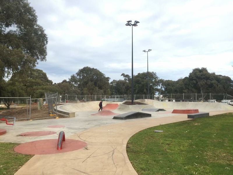 Oaklands Skatepark