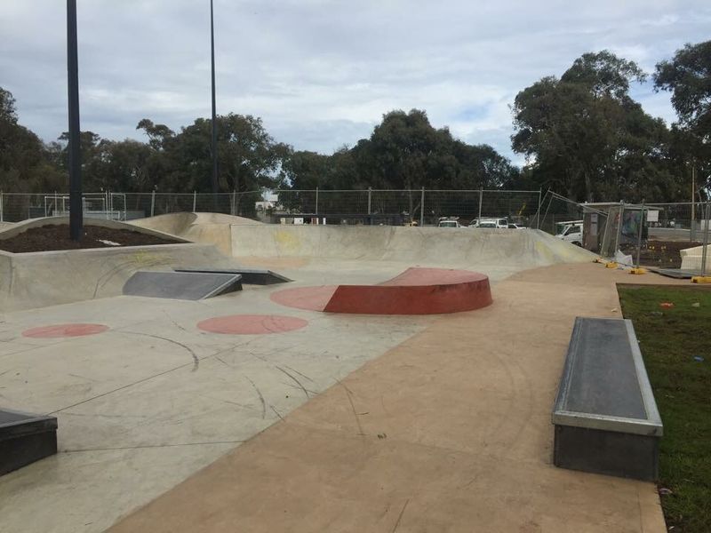 Oaklands Skatepark
