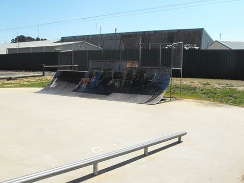 Oberon Old Skatepark photo 7