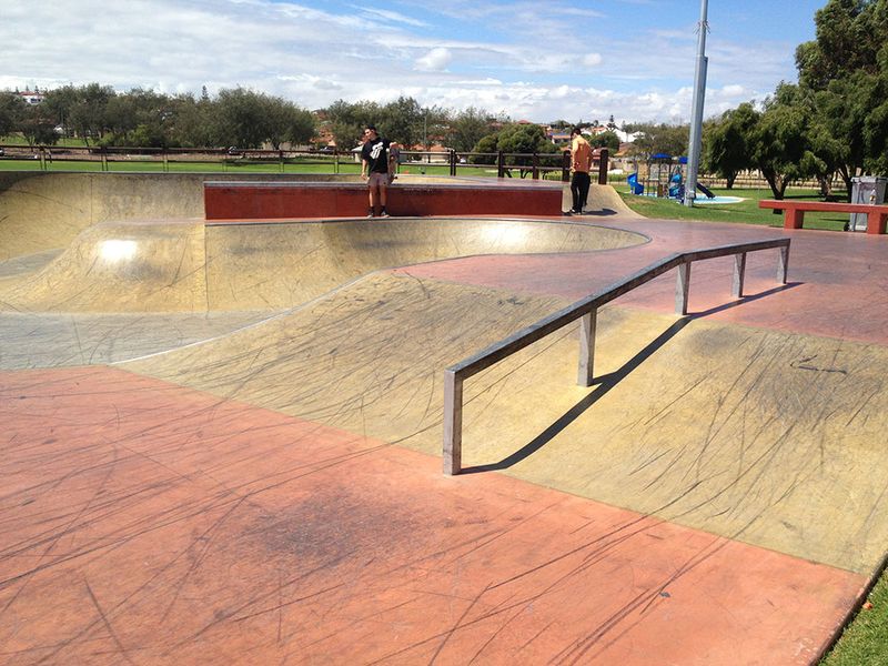 Mirror Reef Skatepark 