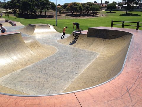 Mirror Reef Skatepark photo 6