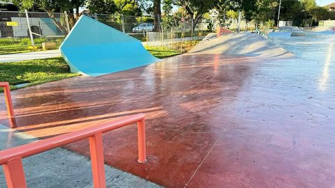 Olds Skatepark photo 11