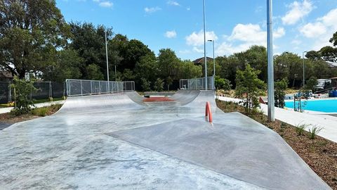 Olds Skatepark photo 2