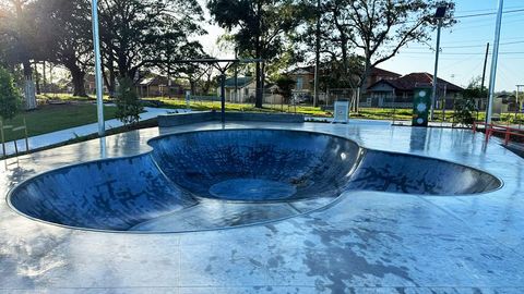 Olds Skatepark photo 8