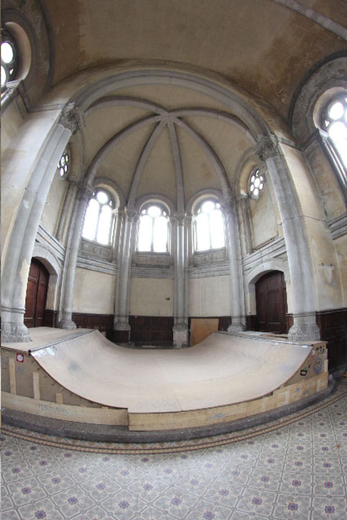 Oviedo Church Mini Ramp skatepark