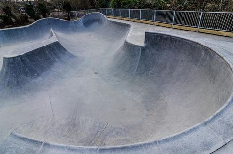 Meadow Lane Skate Park photo 2