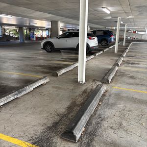 Oxley St Carpark