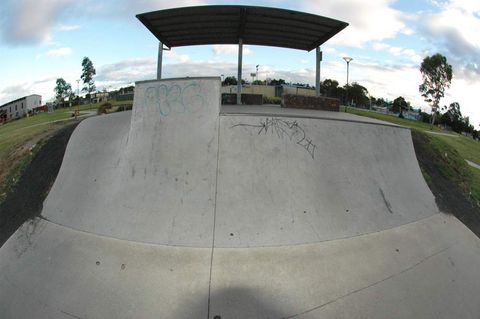 Pakenham  Skatepark photo 4
